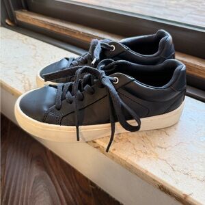 Zara Black Leather Sneakers shoes with White Soles for boys, size US 13.5